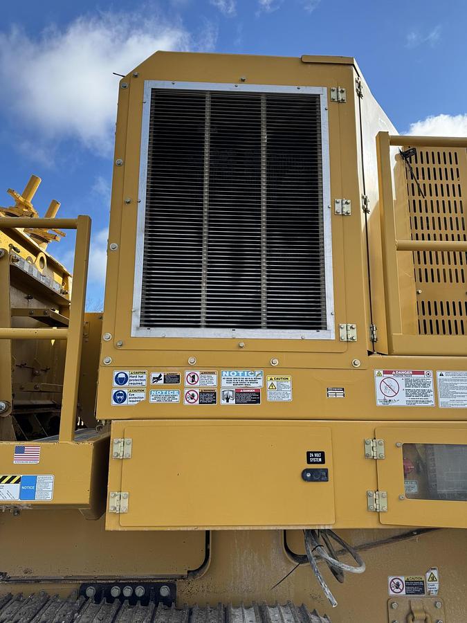 Used 2023 SCREEN MACHINE 4043 TR