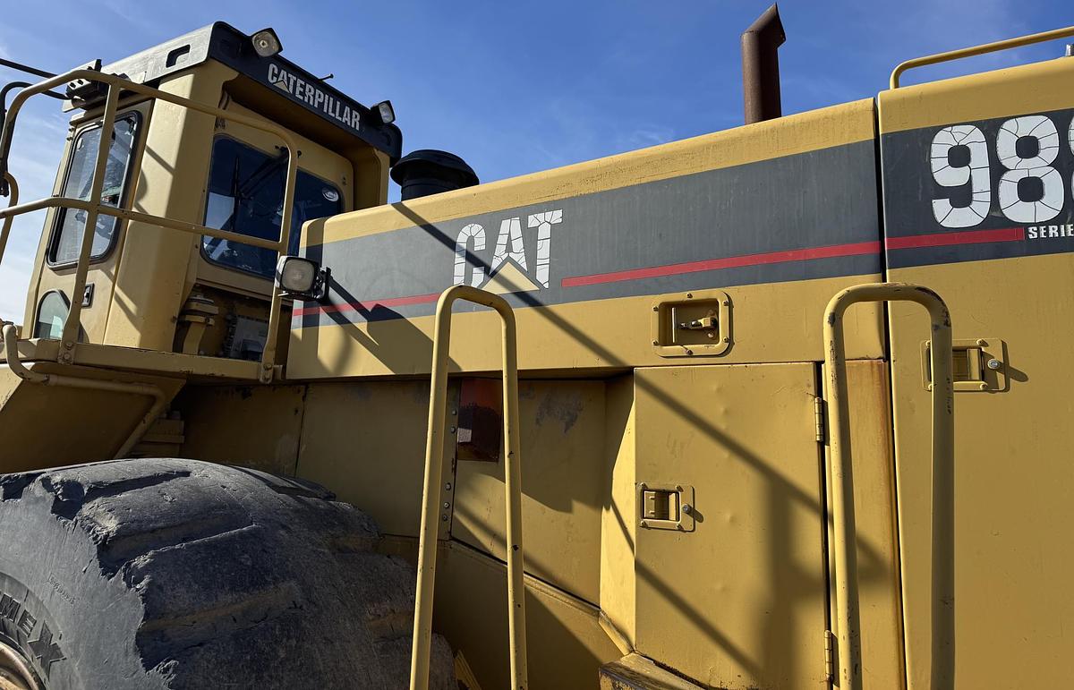 Used 1998 CATERPILLAR 988F II