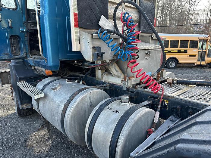 Used 1991 MACK CH613