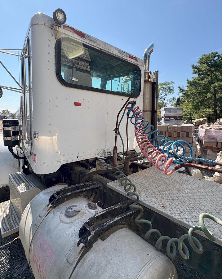 Used 1999 PETERBILT 378