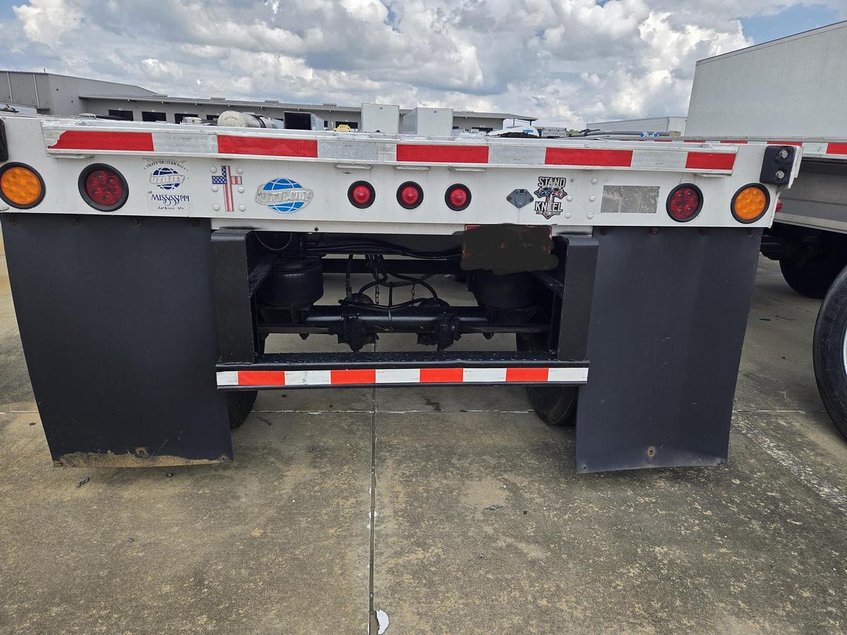 Used 1999 UTILITY 48 x 102