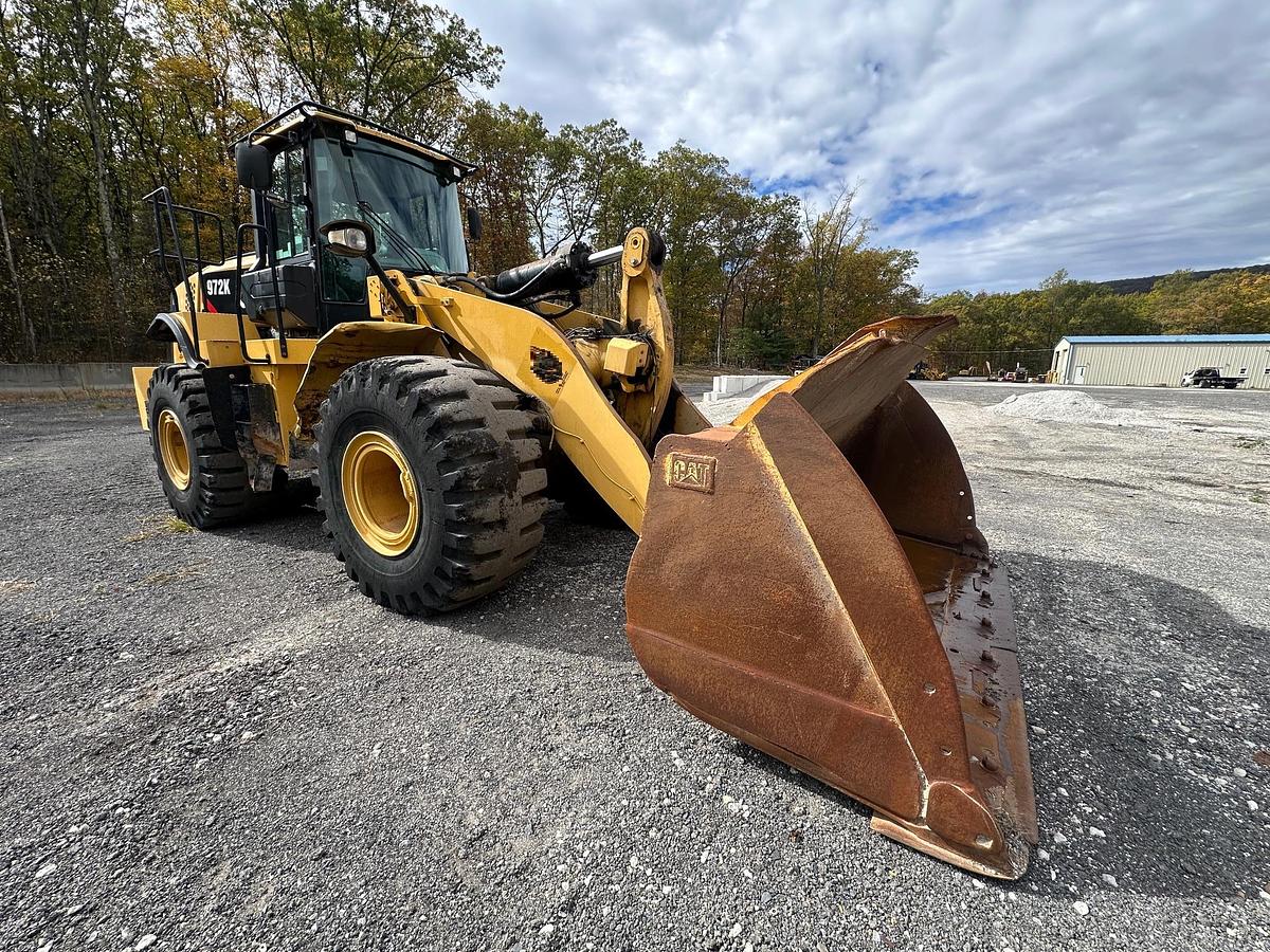 Used 2013 CATERPILLAR 972K