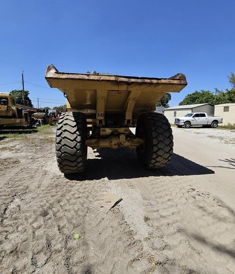 Used 1994 CATERPILLAR D25D