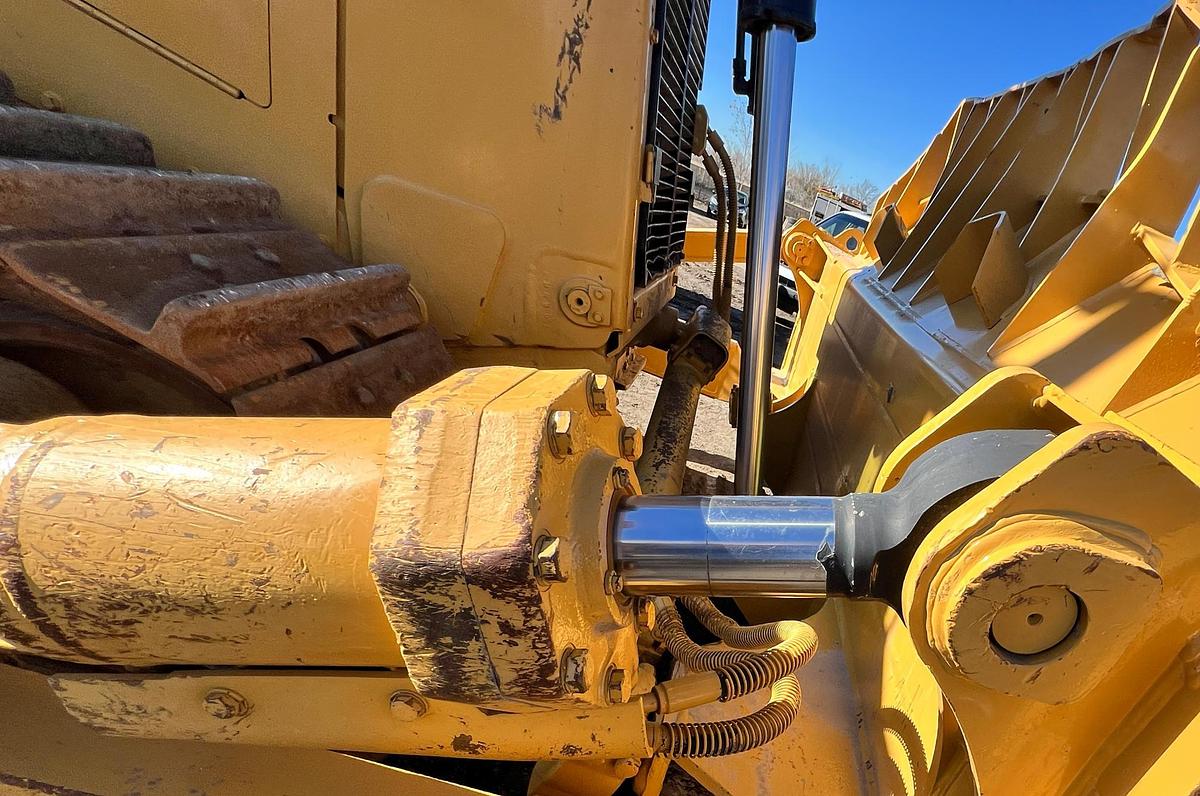 Used 1997 CATERPILLAR D8R