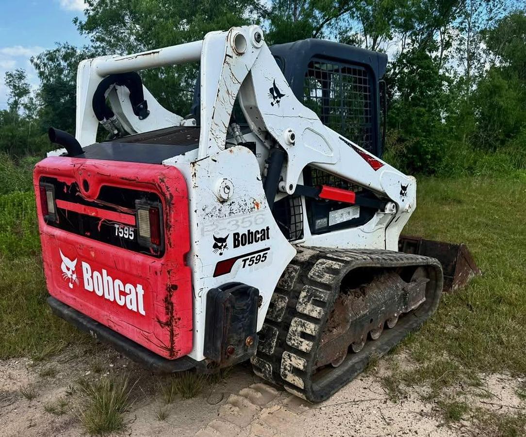 Used 2017 BOBCAT T595