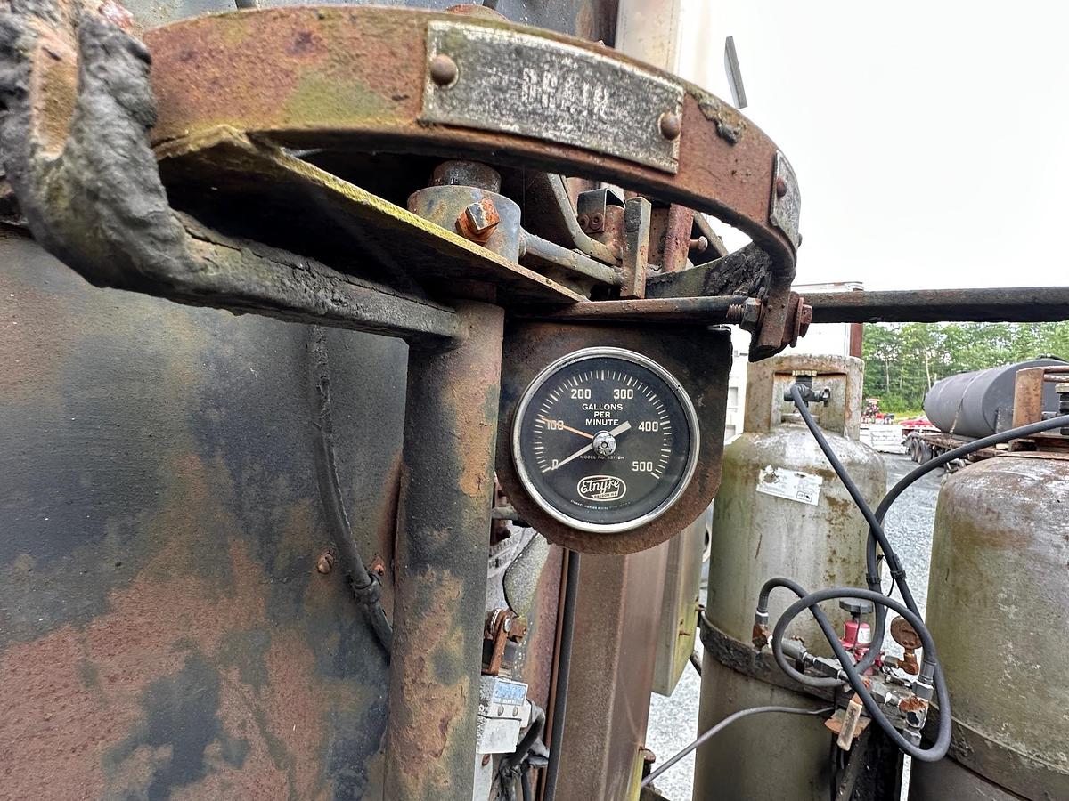 Used 1988 WHITE/GMC Brigadier Oil Distributor