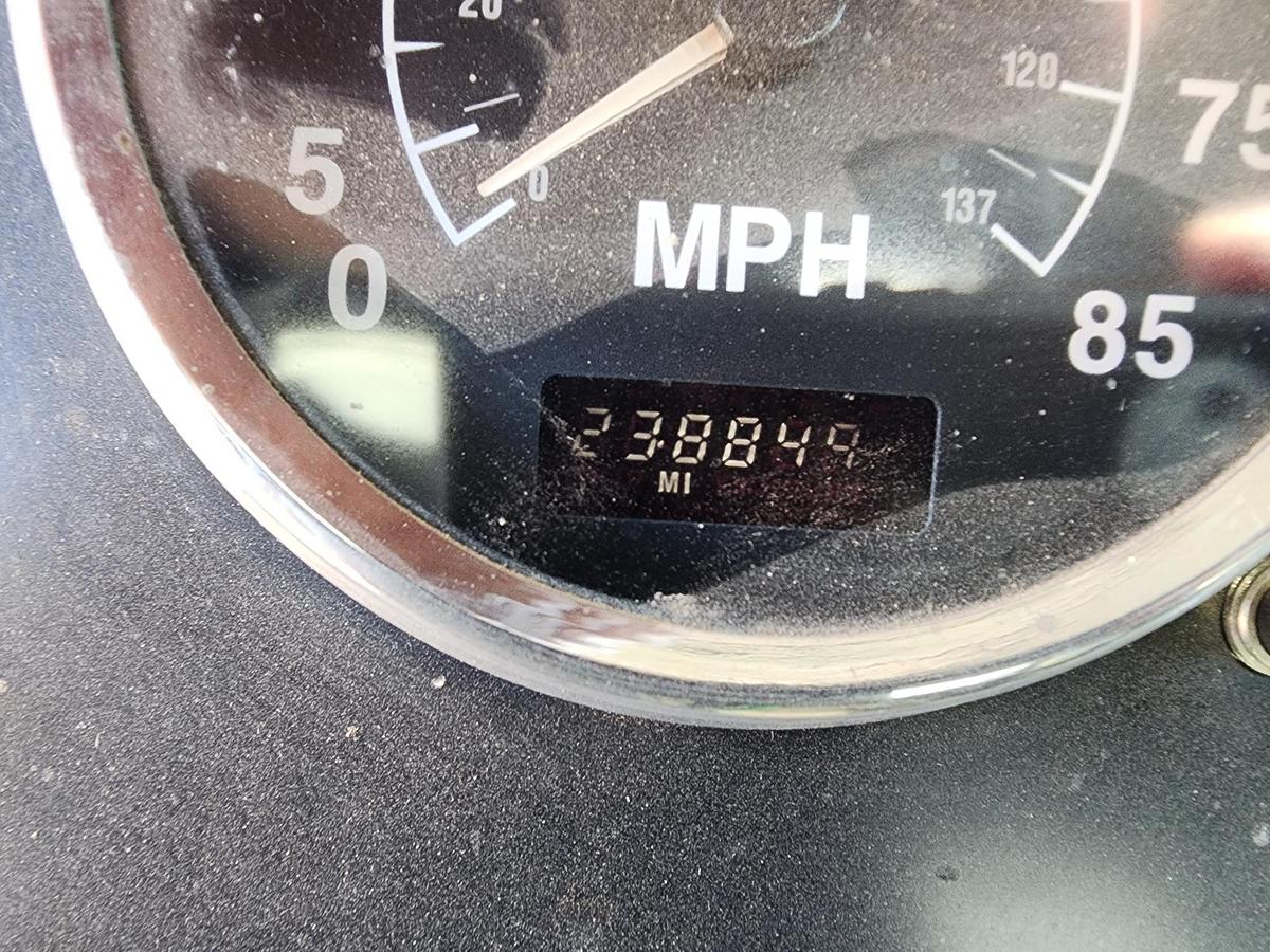 Used 1998 INTERNATIONAL 9100 6x4 Day Cab