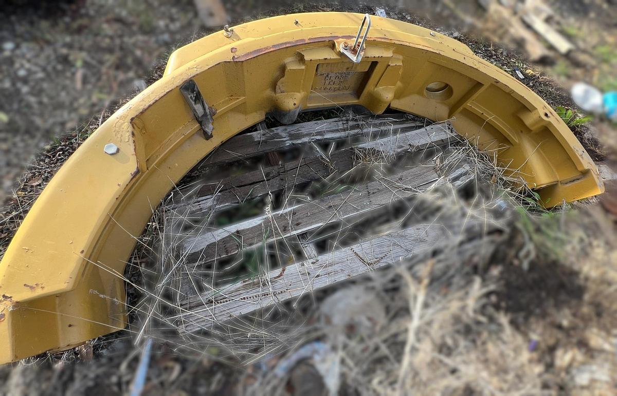 Used 2005 CATERPILLAR 304 CR