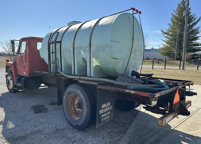 Used 1985 INTERNATIONAL 1954