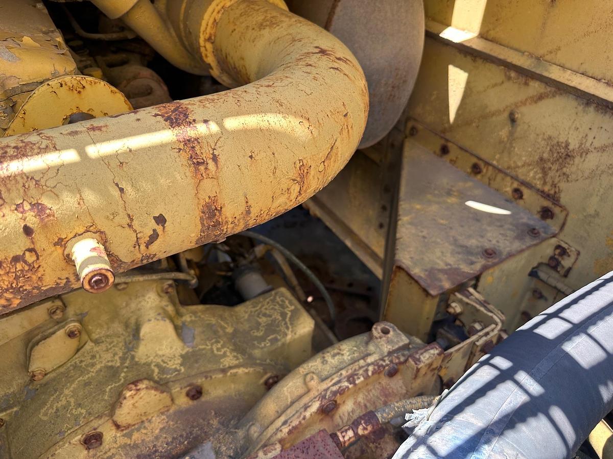 Used 1983 CATERPILLAR 245
