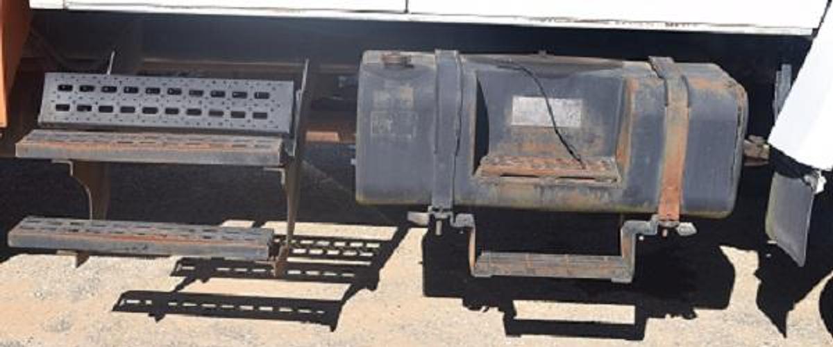 Used 1998 FORD L7000