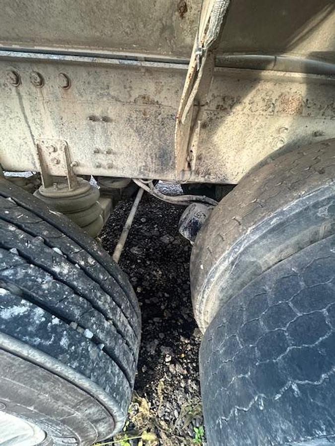 Used 2016 MACK GU713