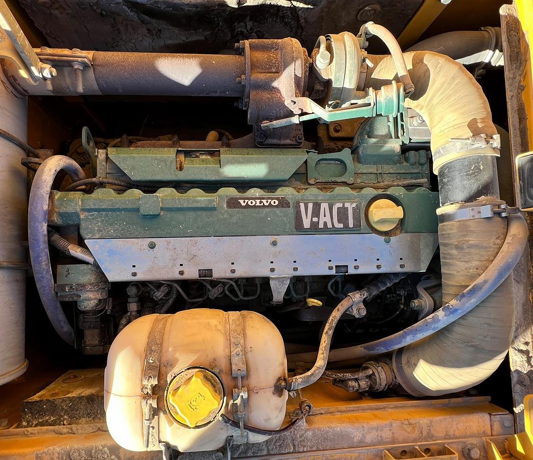 Used 2008 VOLVO EC210CL