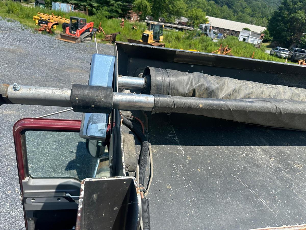 Used 2019 MACK Granite GR64F