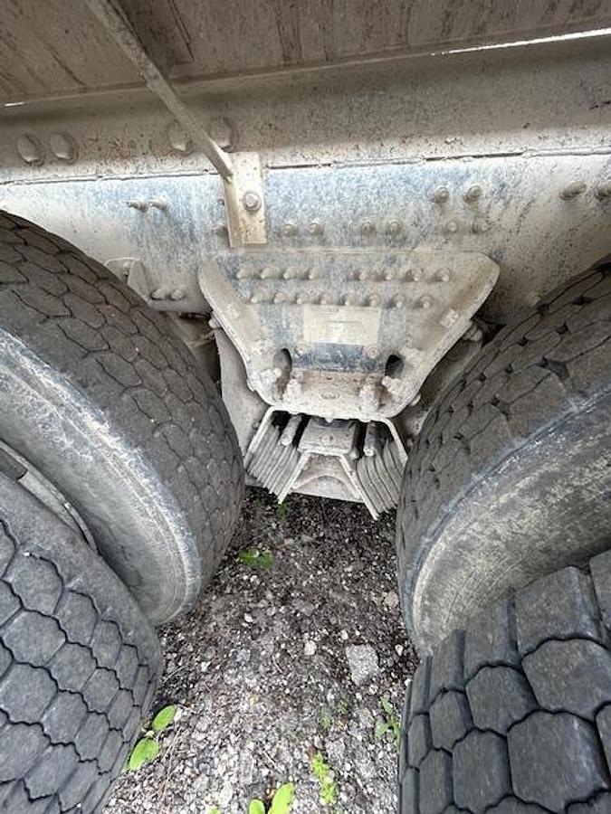 Used 2017 MACK GU713