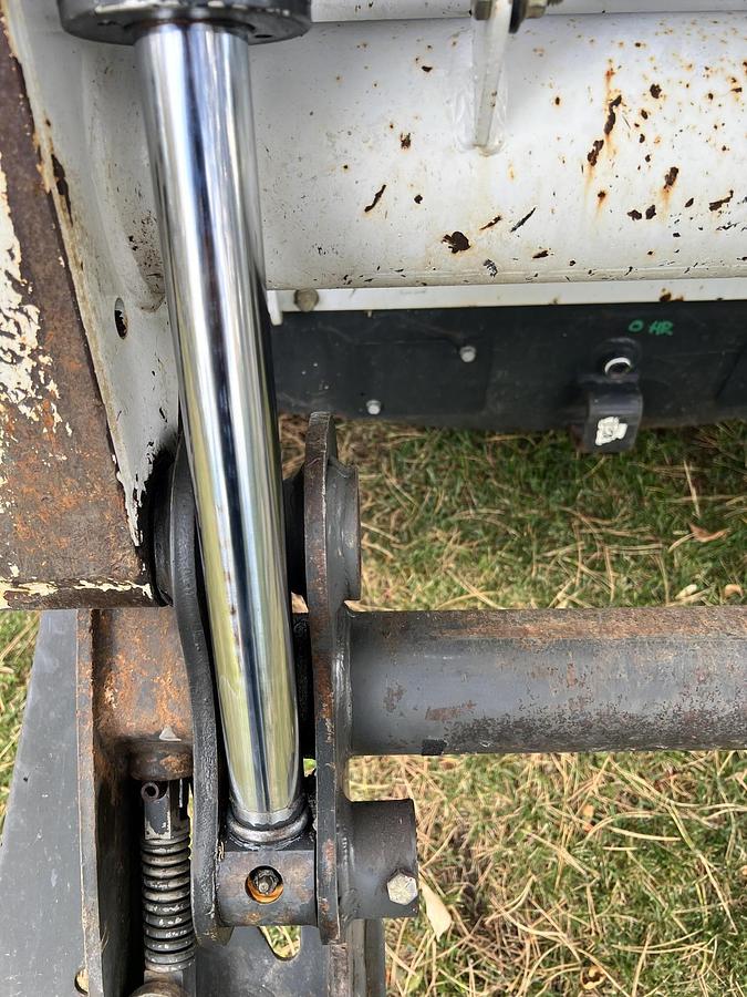 Used 2015 BOBCAT s570