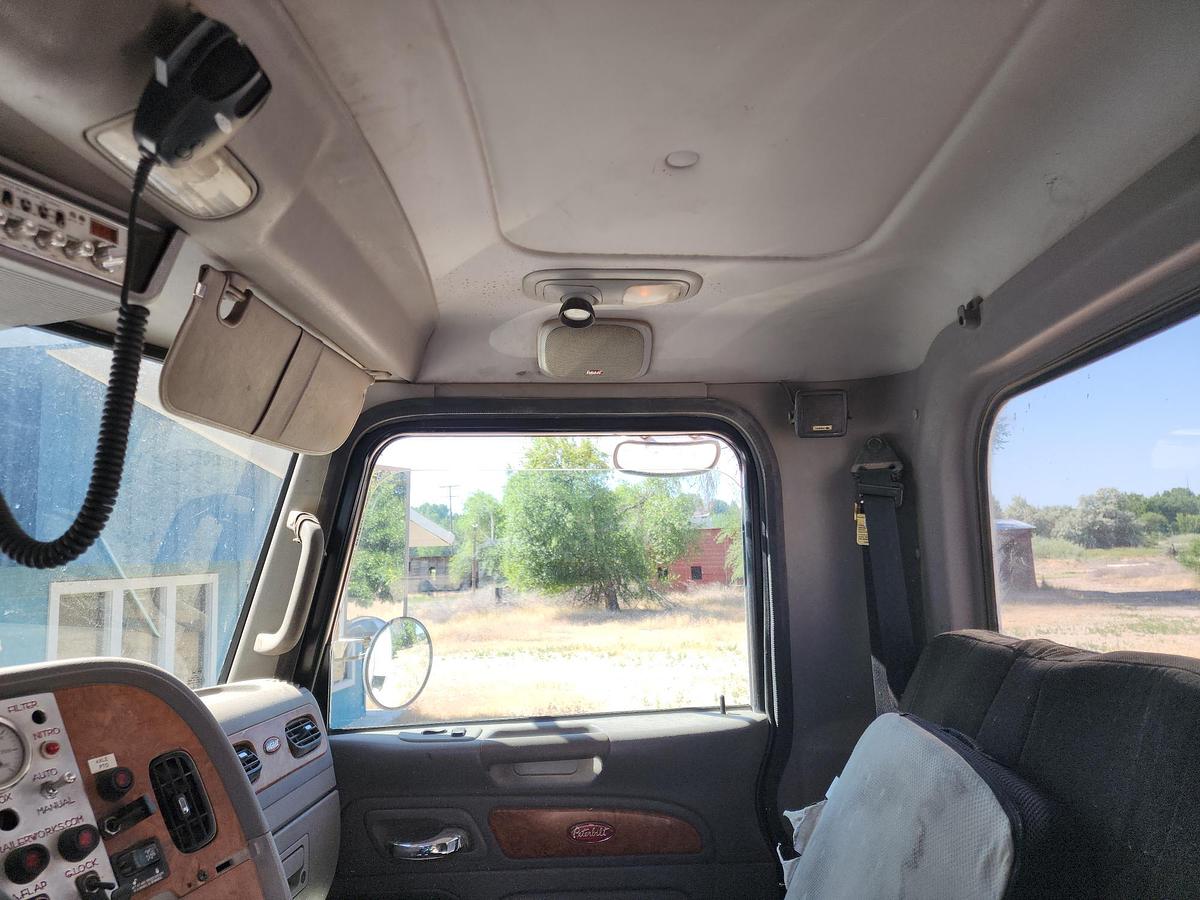 Used 2007 PETERBILT 379 Super Dump HD