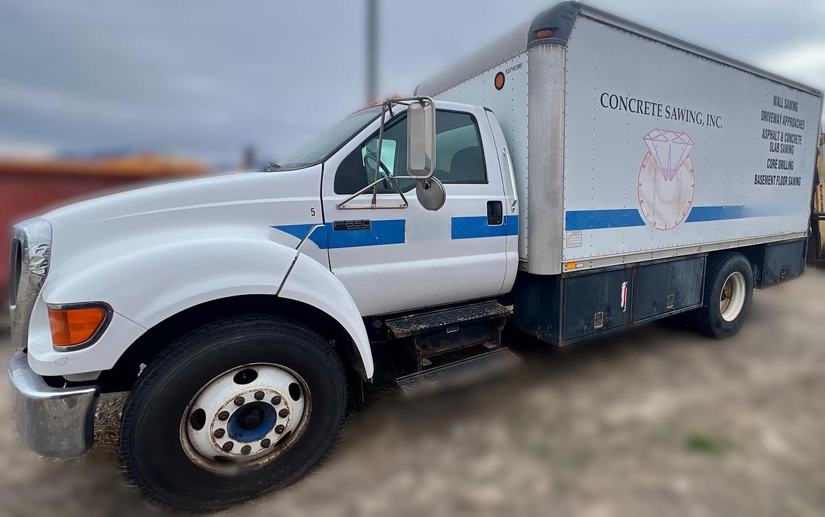 Used 2004 FORD F650 SD
