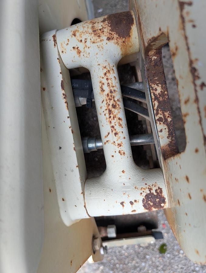 Used 2008 INGERSOLL-RAND DD-24