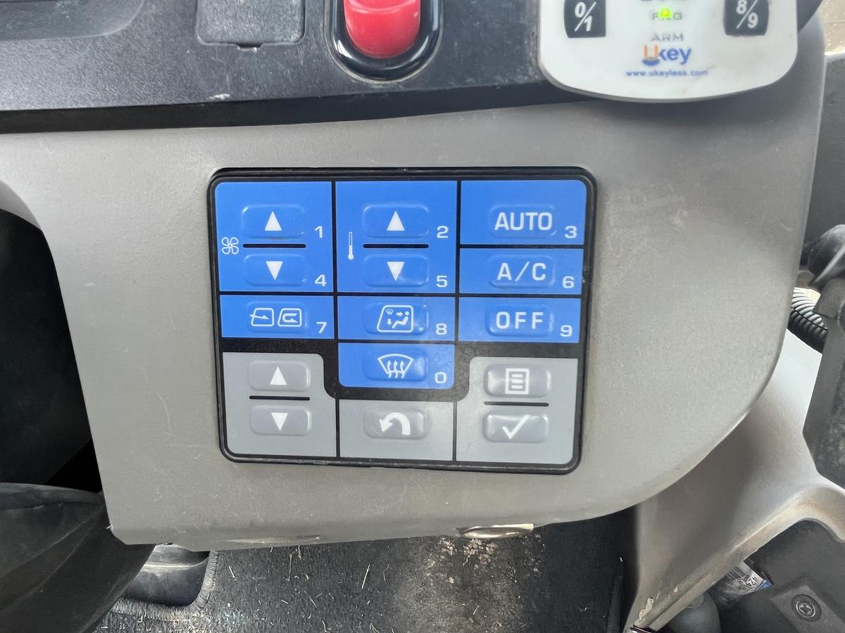 Used 2021 KOMATSU WA270-8