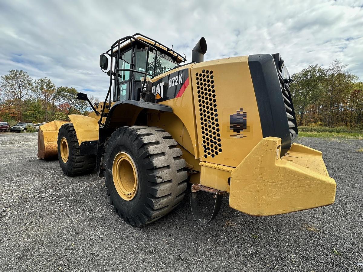 Used 2013 CATERPILLAR 972K