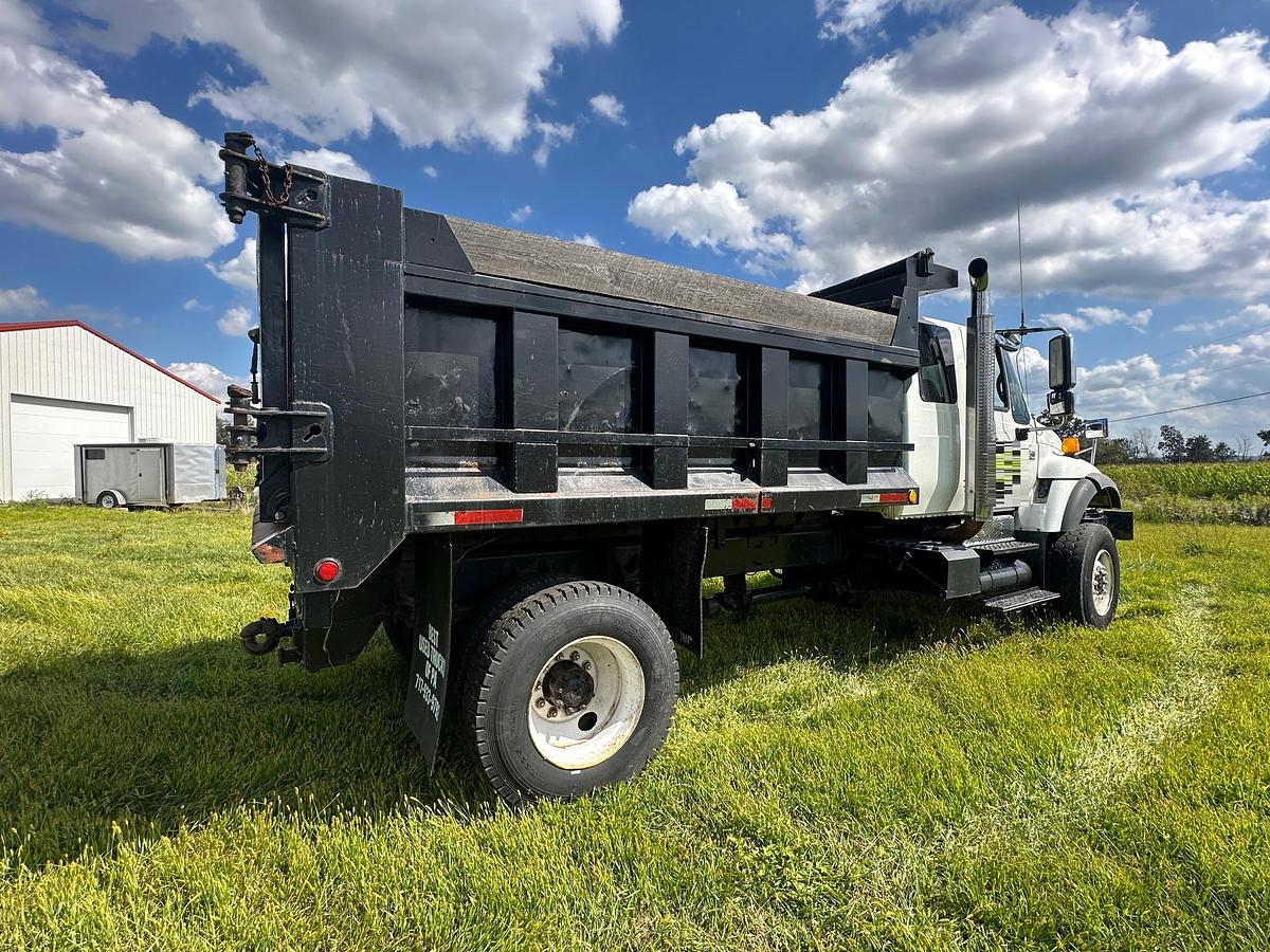Used 2003 INTERNATIONAL 7500