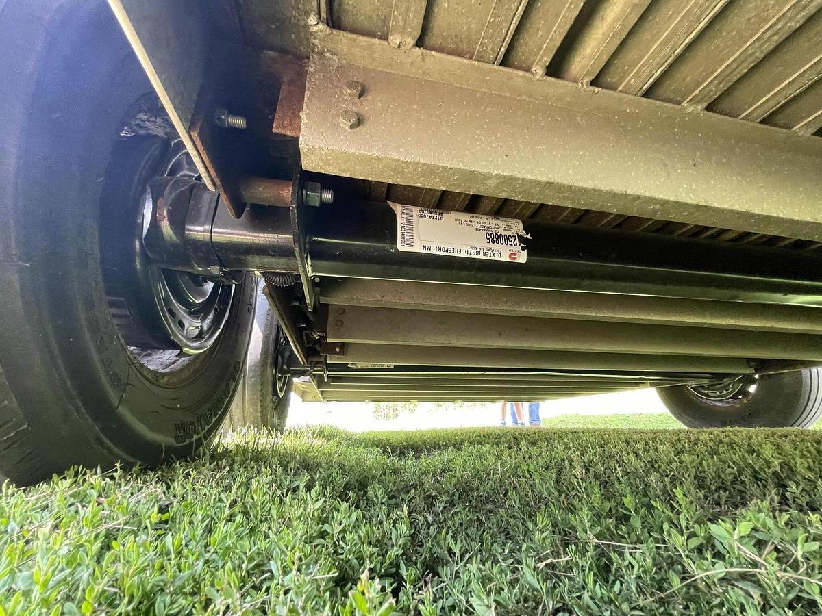 Used 2000 SOONER 27 foot 20x6.95 Ranch GN