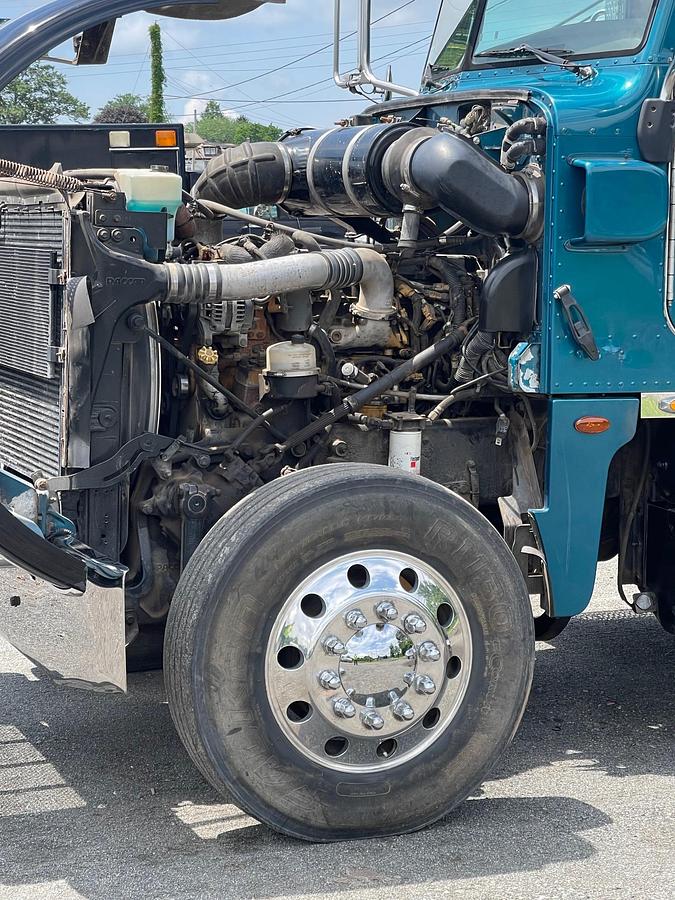 Used 2008 PETERBILT 365