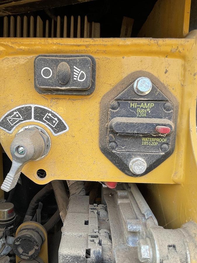 Used 2019 DEERE 550K