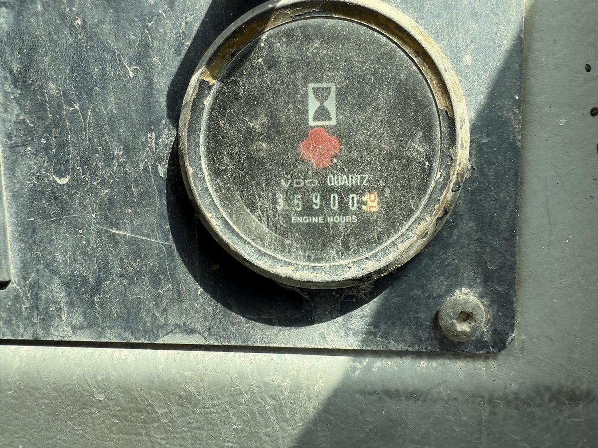 Used 1993 MICHIGAN L150