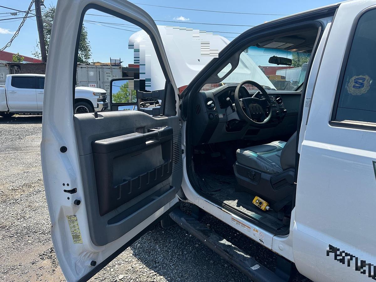 Used 2015 FORD F550 Dump Body