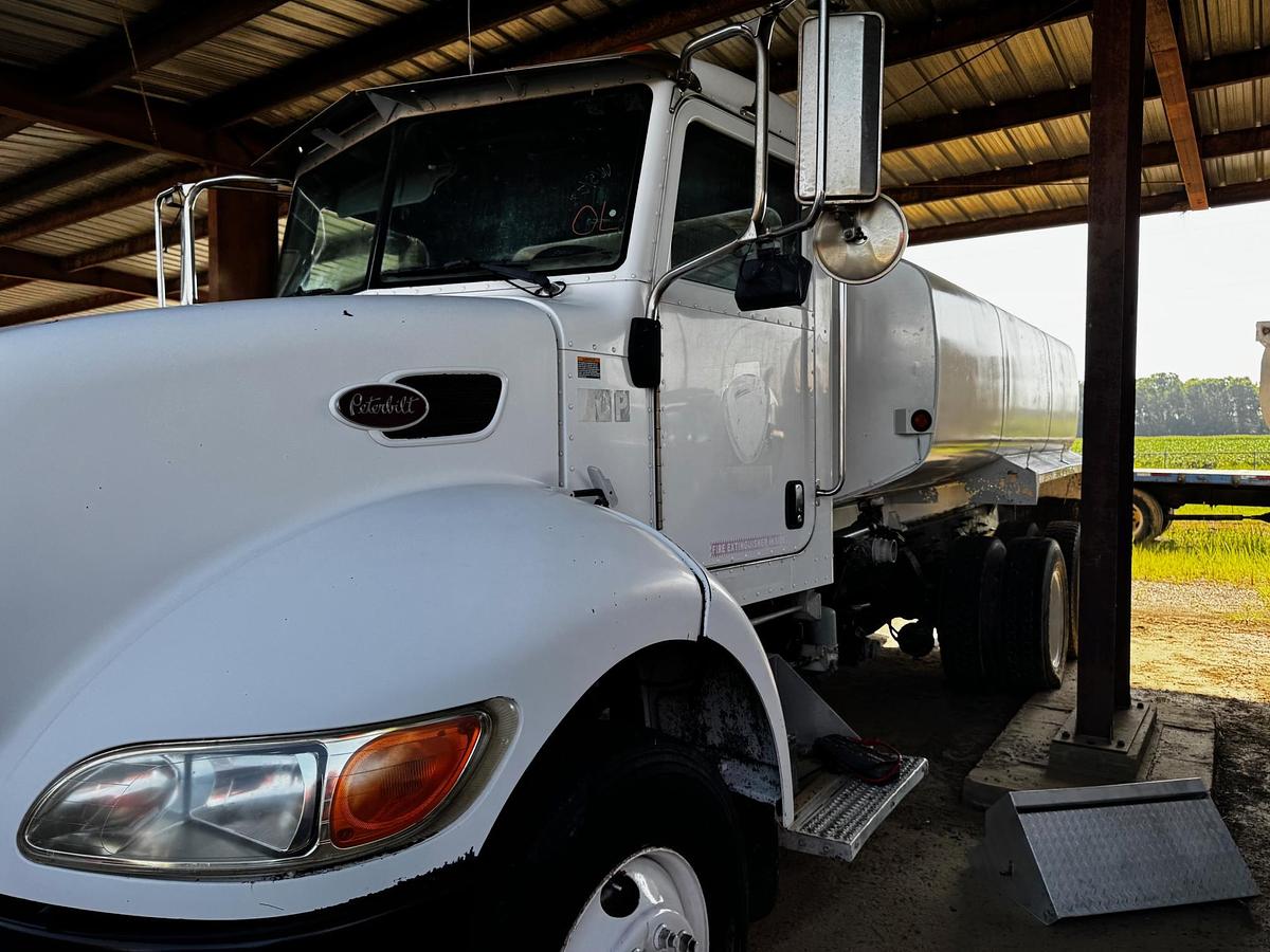 Used 2009 PETERBILT 340