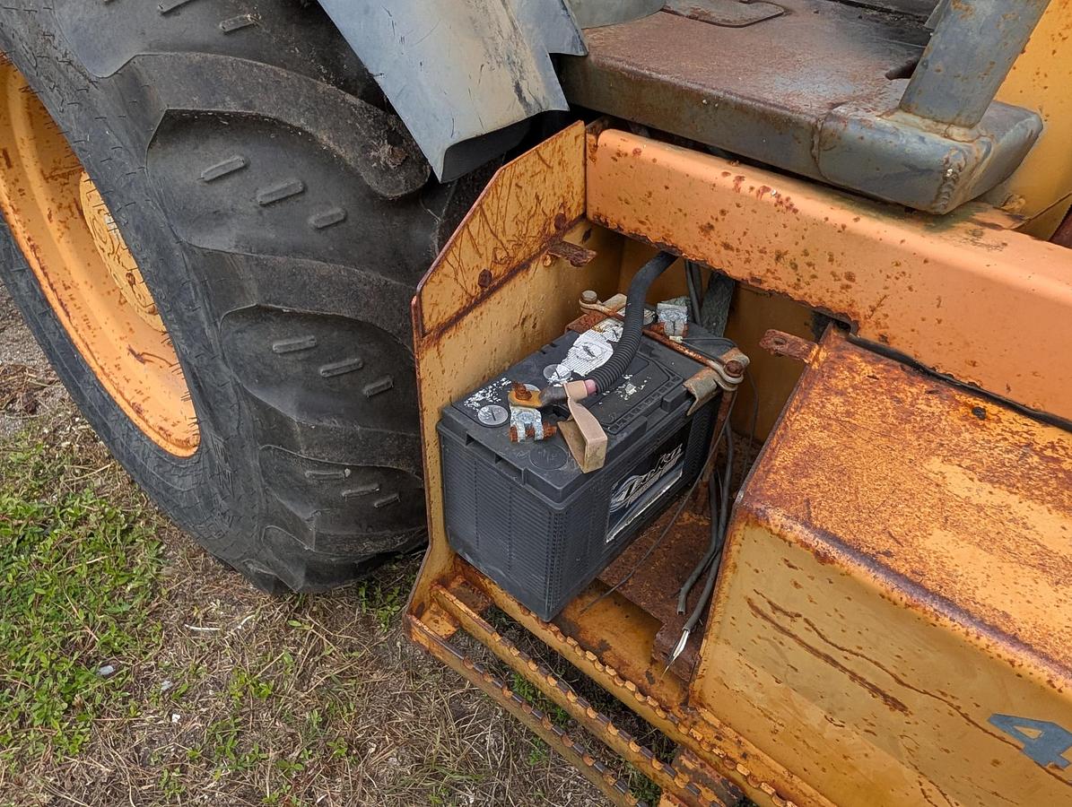 Used 1995 CASE 570LXT