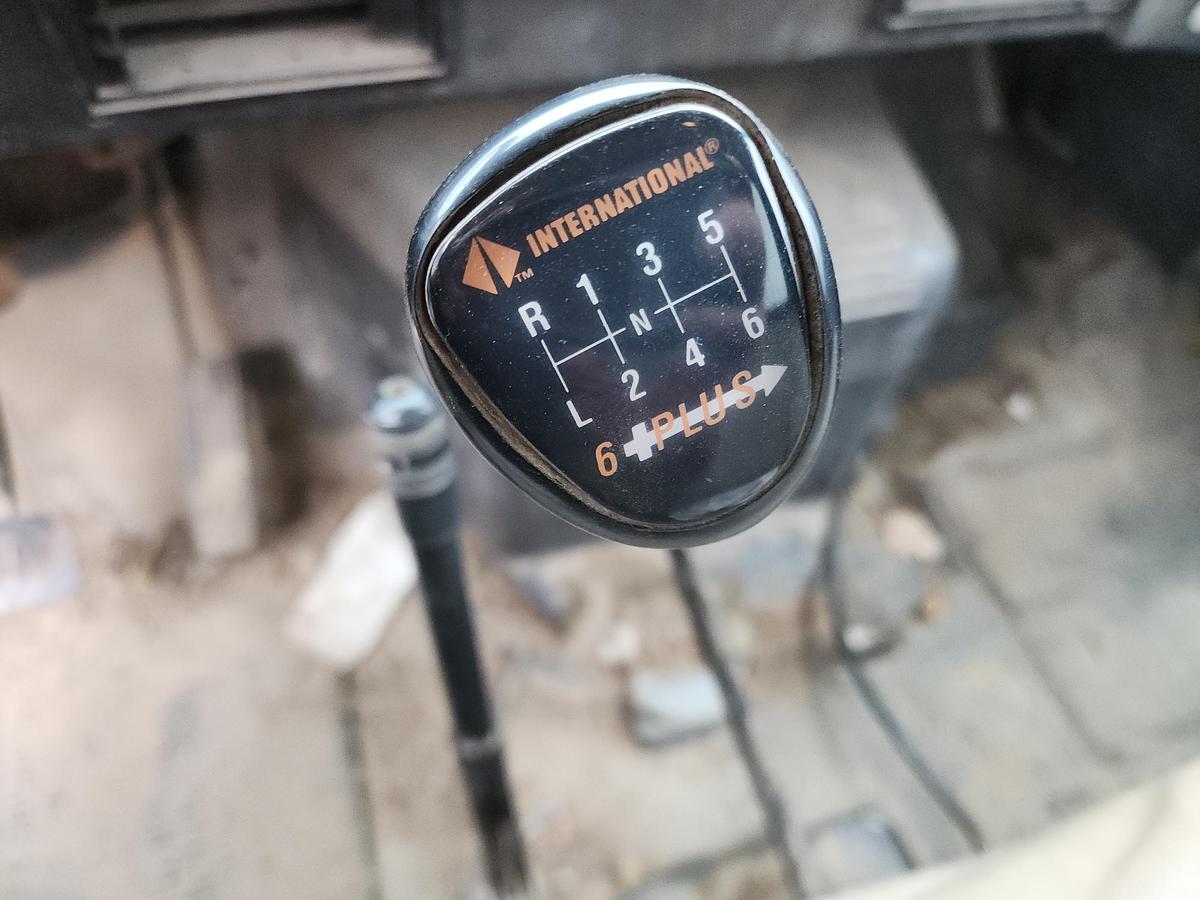 Used 1993 INTERNATIONAL 4700  4x2