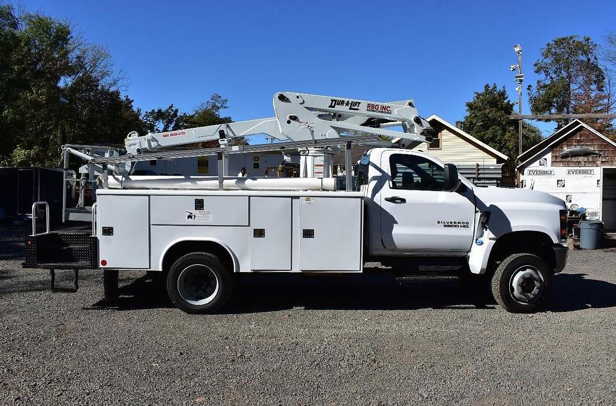 Used 2022 CHEVROLET 5500HD 4X4