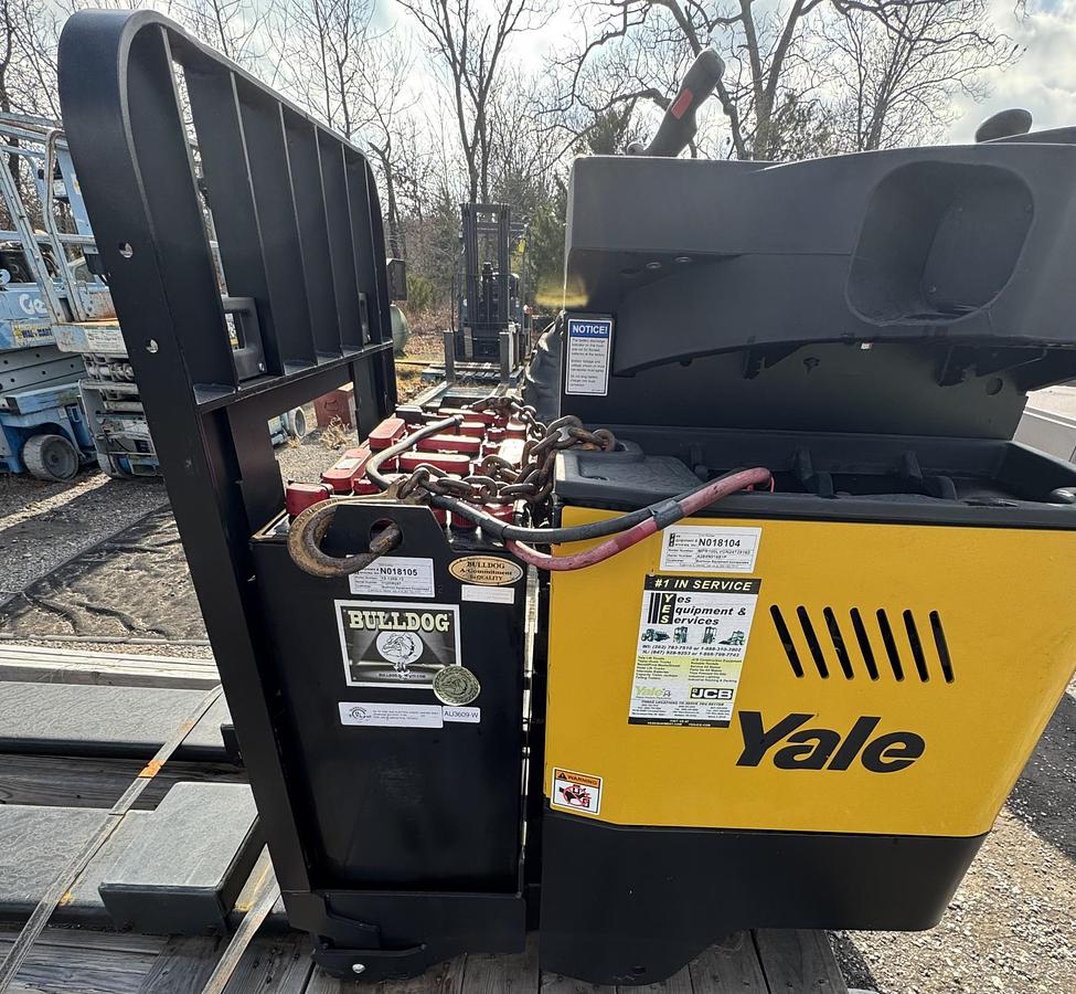 Used 2016 YALE Lift Truck Model