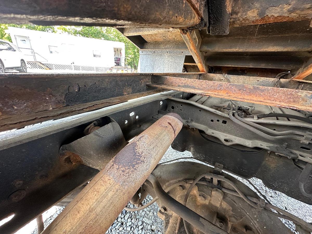 Used 2015 FORD F550 Dump Body
