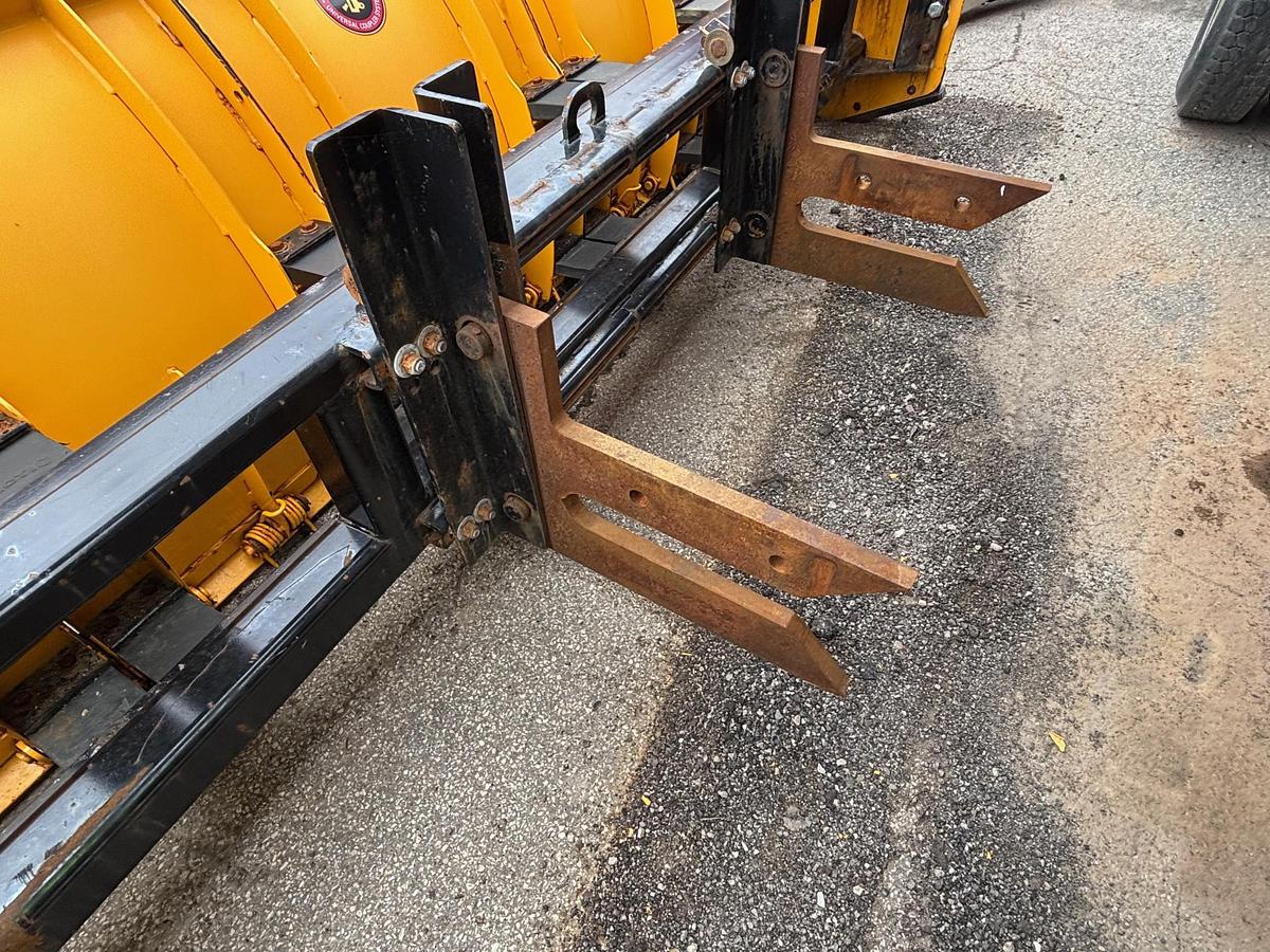 Used 2000 ARCTIC 14HD