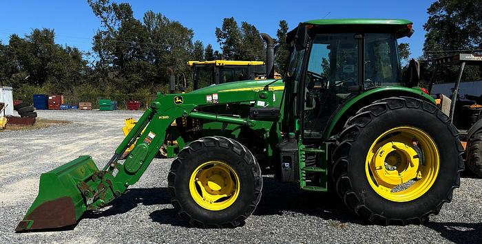 Used 2020 JOHN DEERE 6135E
