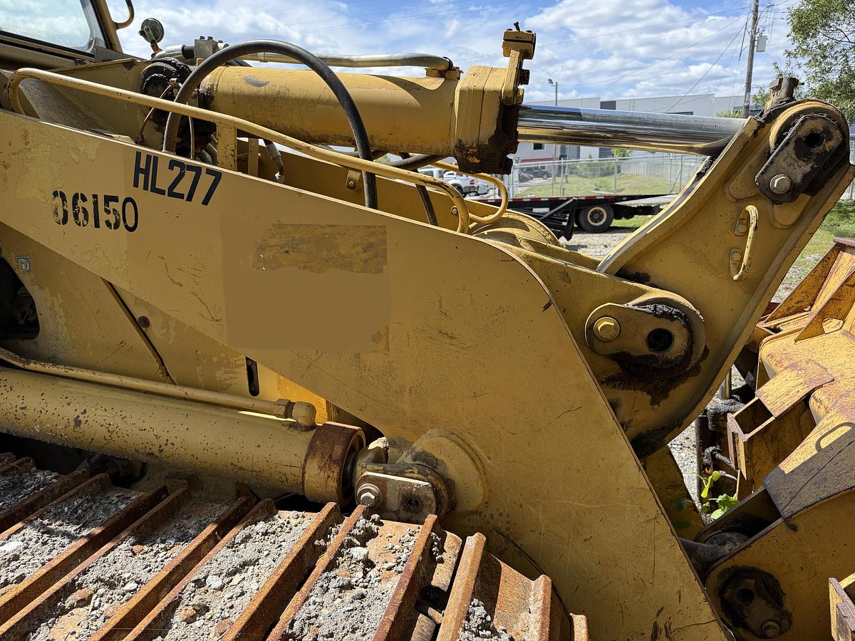 Used 1996 CATERPILLAR 963B