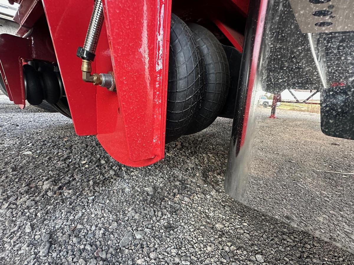 Used 2005 MANAC 48'x102