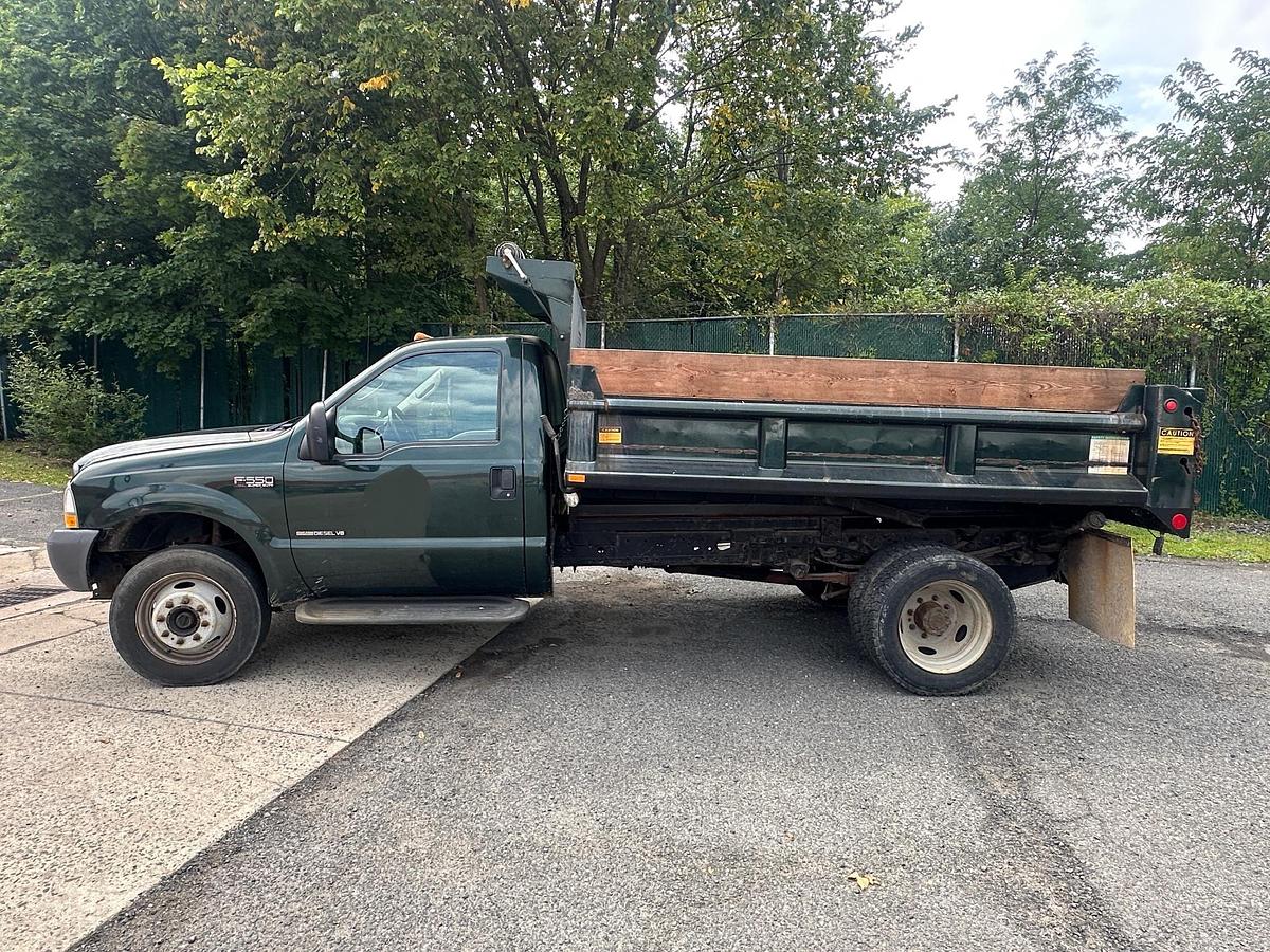 Used 2003 FORD F550 XL Super Duty