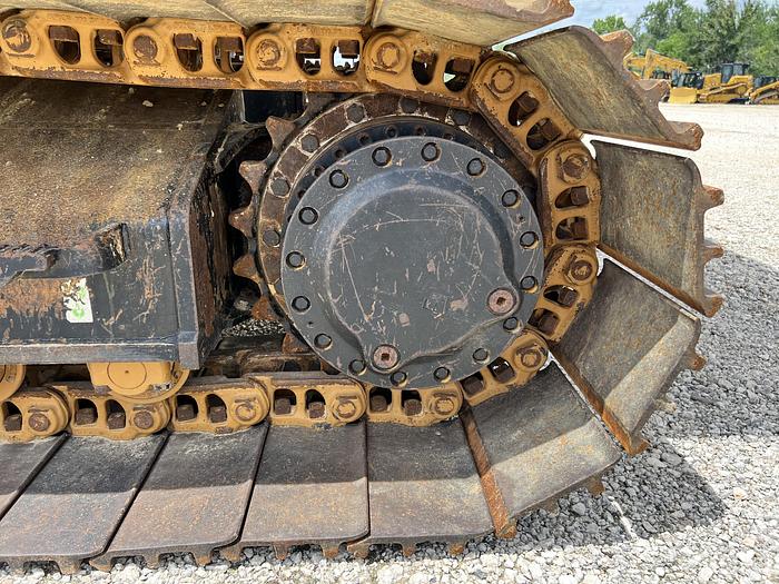 Used 2018 CATERPILLAR 323