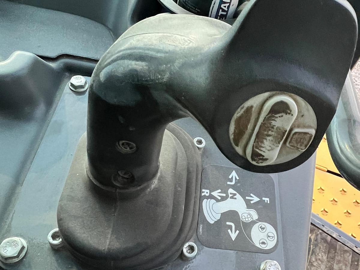 Used 2019 DEERE 750k LGP