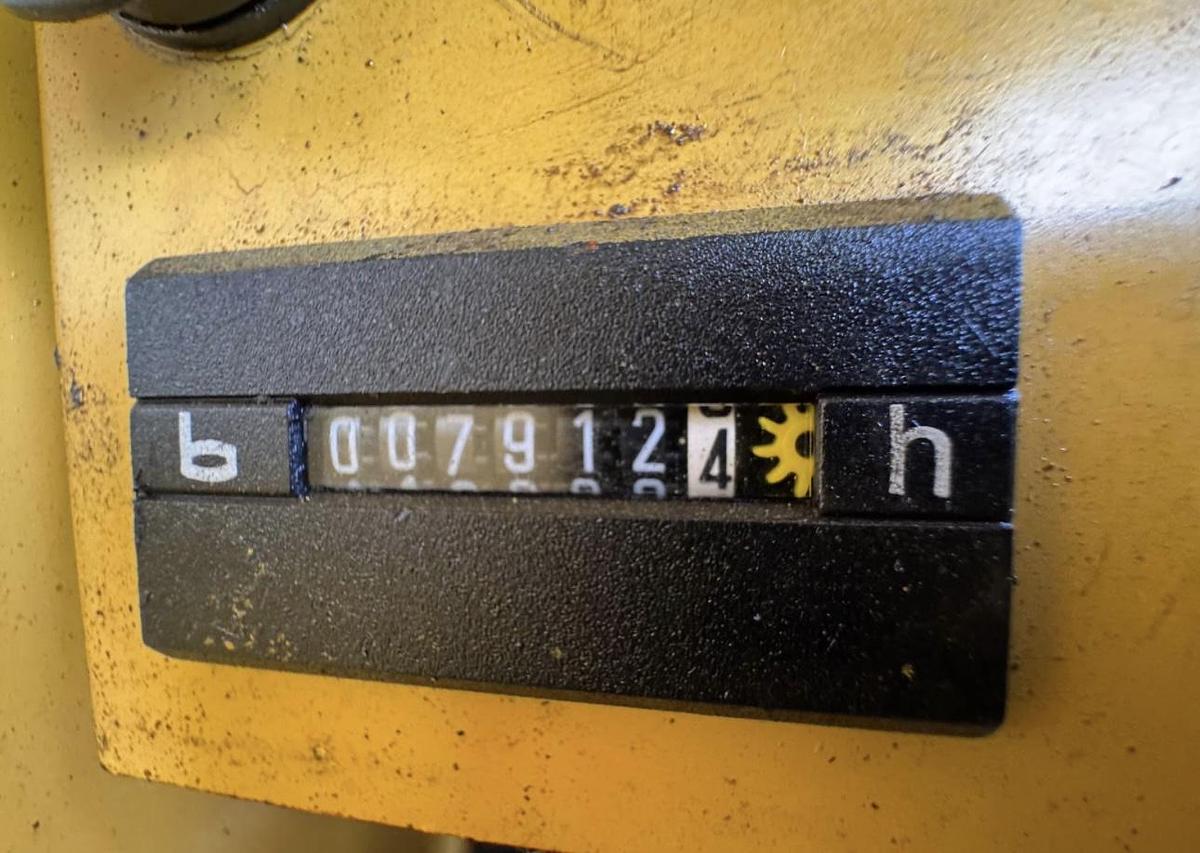 Used 2000 CATERPILLAR M318