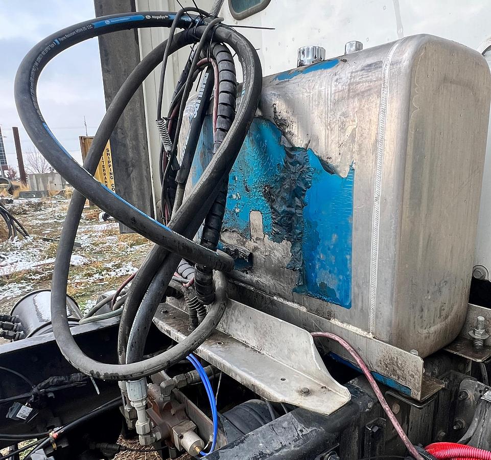 Used 2021 PETERBILT 579