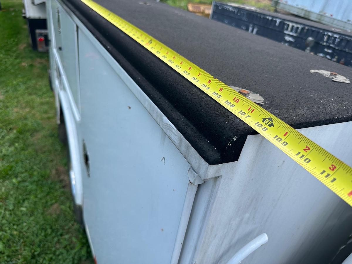 Used 2006 FORD F450 Service Truck