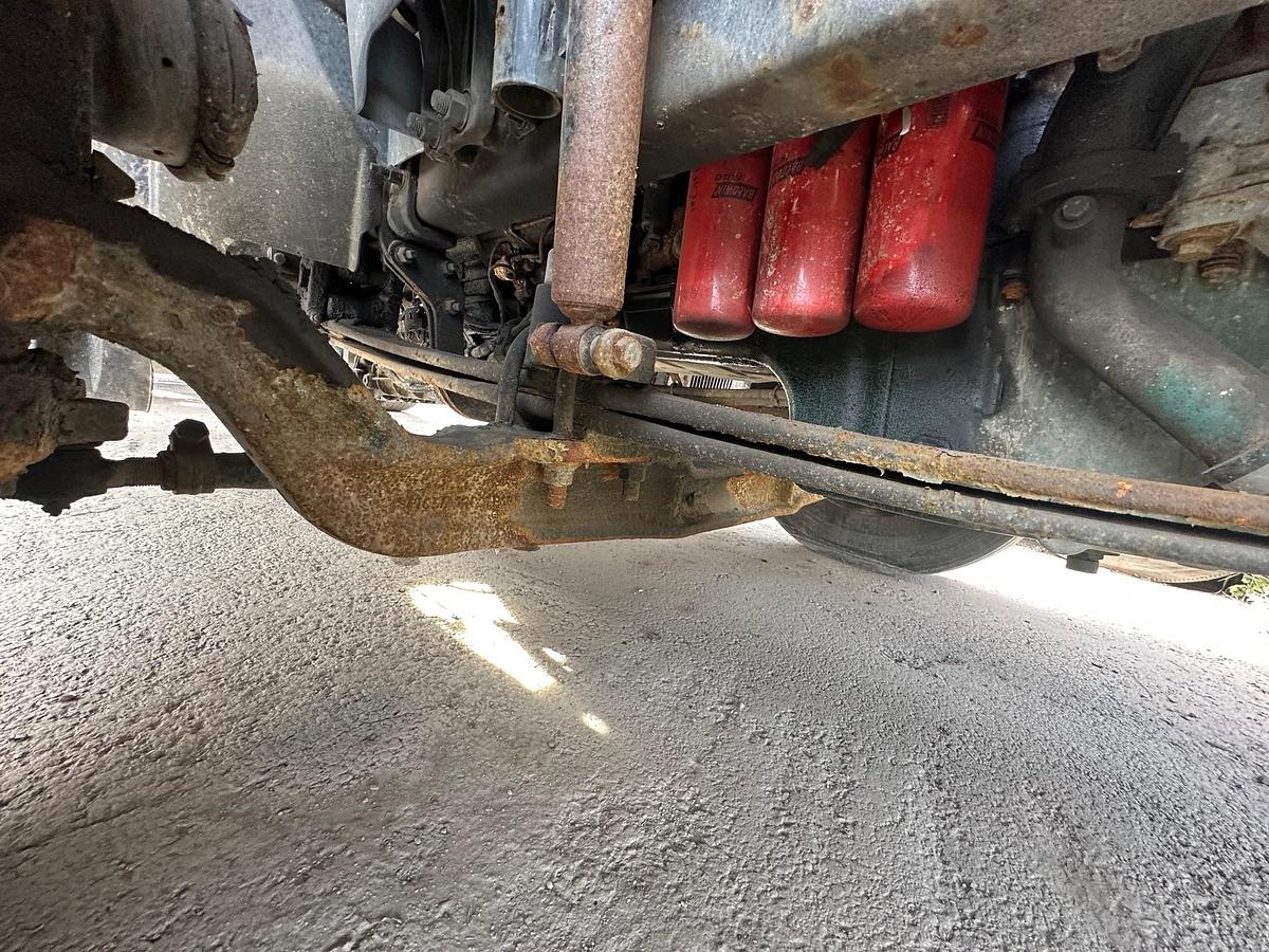 Used 2014 VOLVO VNM64T