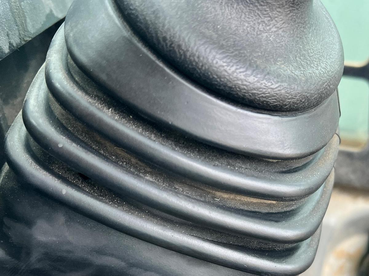 Used 2019 BOBCAT t870