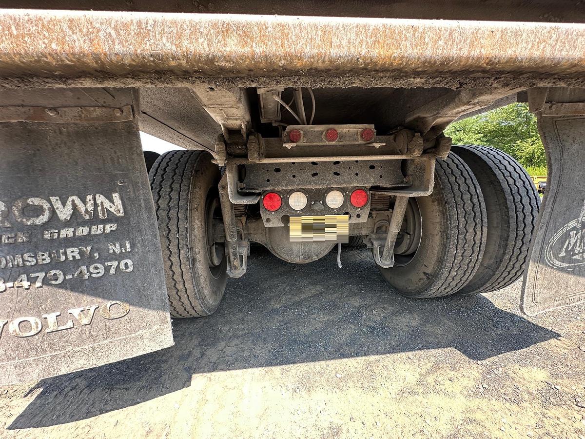 Used 2020 MACK Granite GR64F